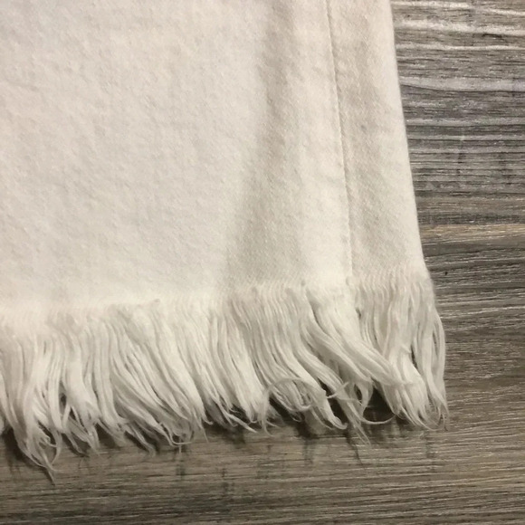 Frame Denim white denim skirt frayed hem Sz 29 VGUC - Picture 5 of 8